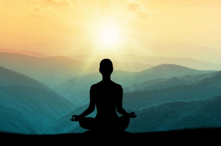 Почему в медитации необходимо откатываться вниманием назад?. Фото