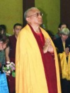 Лекция ламы Сопа Ринпоче в С.-Петербургском Буддийском Храме в мае 2003